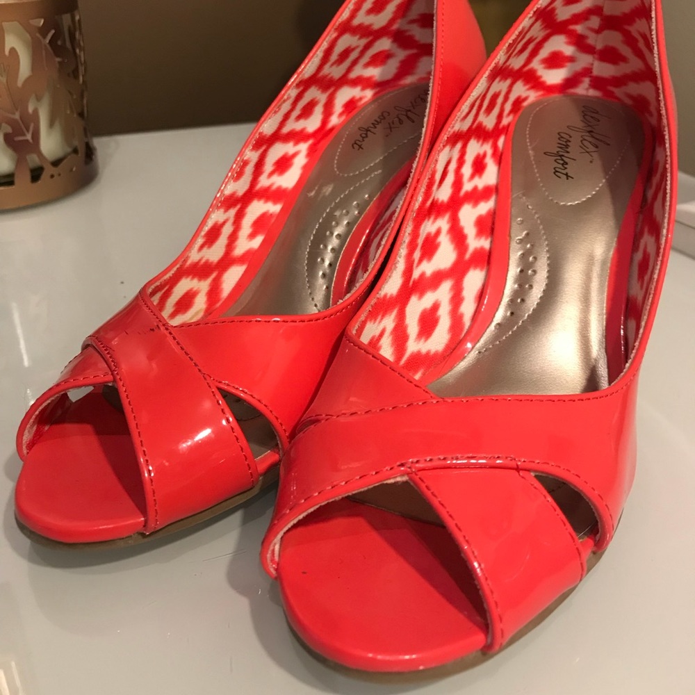 Wedge Heels - Mango color - Size 6-1/2